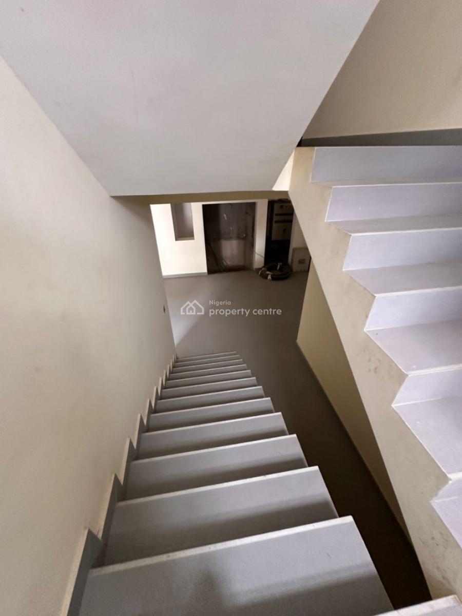 2 Bedroom Apartments in a Good Compound (4 Units), Lekki Phase 1, Lekki, Lagos, Flat / Apartment for Sale
