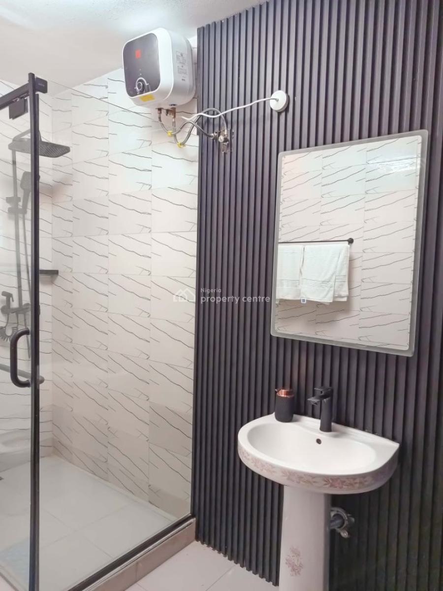 3 Bedroom Service Apartment, Maitama District, Abuja, Flat / Apartment for Rent