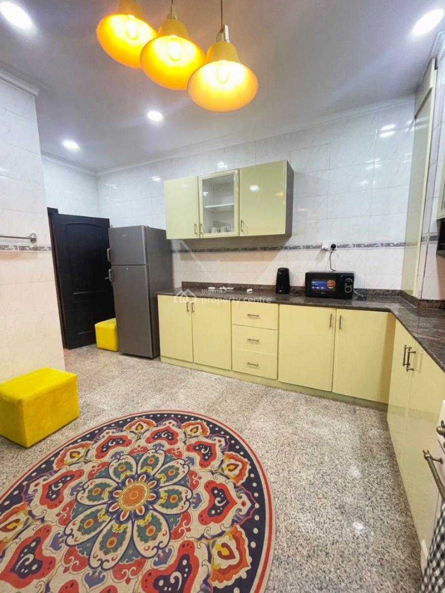 Beautiful 3bedroom Fully Serviced and Furnished Apartment with Bq, Lekki Phase 1, Lekki, Lagos, Flat / Apartment for Rent