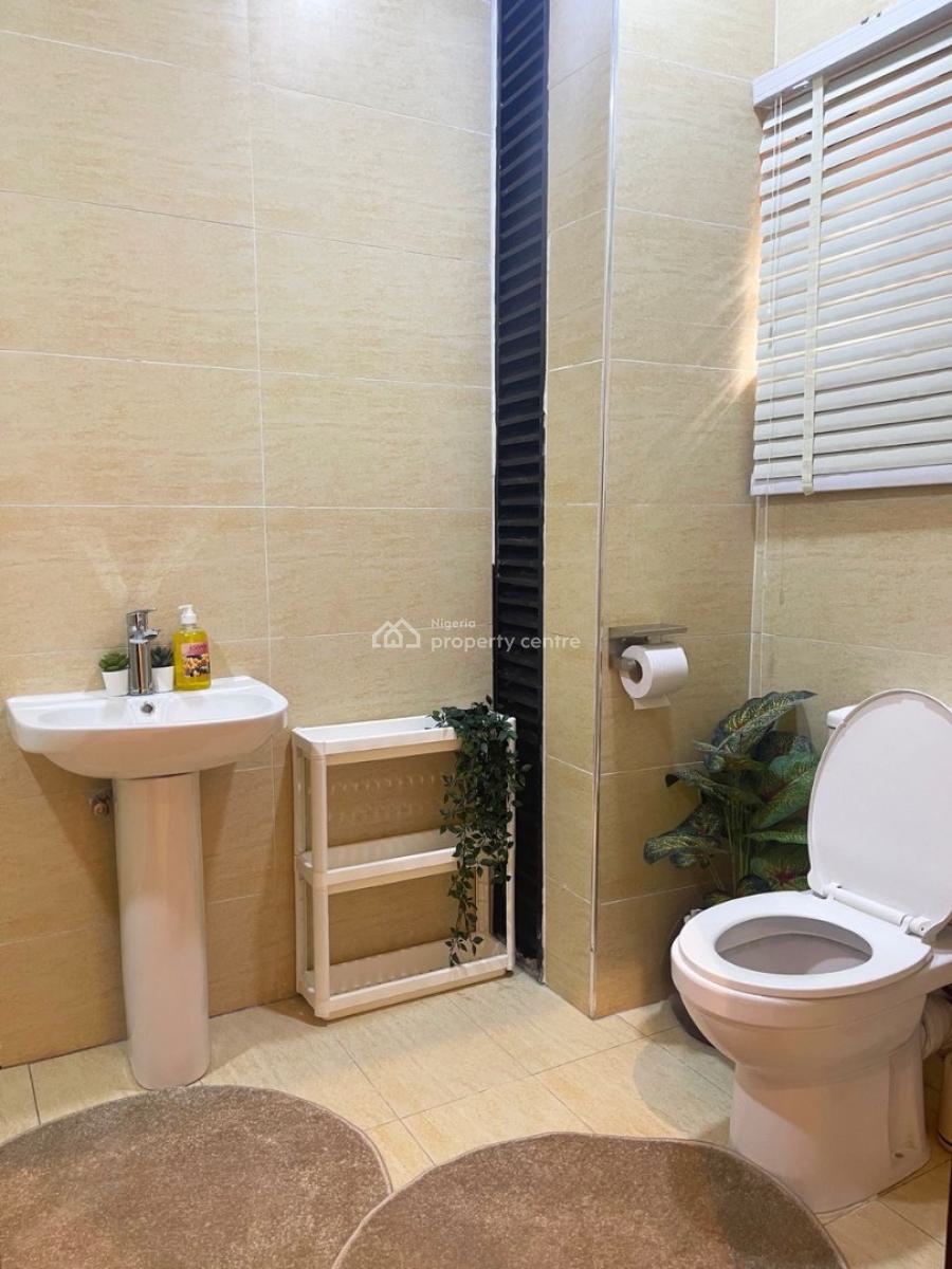 Beautiful 3bedroom Fully Serviced and Furnished Apartment with Bq, Lekki Phase 1, Lekki, Lagos, Flat / Apartment for Rent