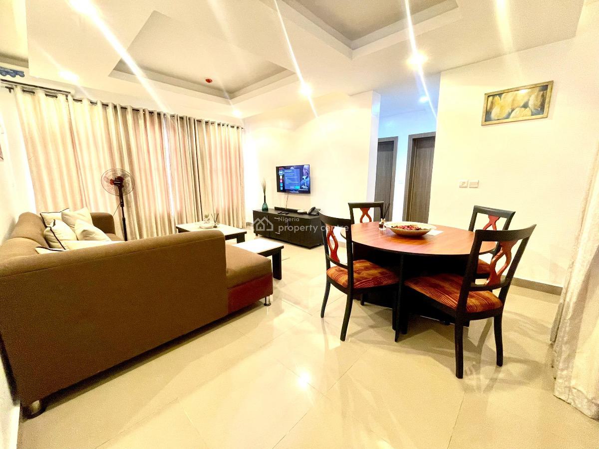 Luxury 2 Bedrooms Apartment, Orchid Road, Lekki, Lagos, Flat / Apartment Short Let