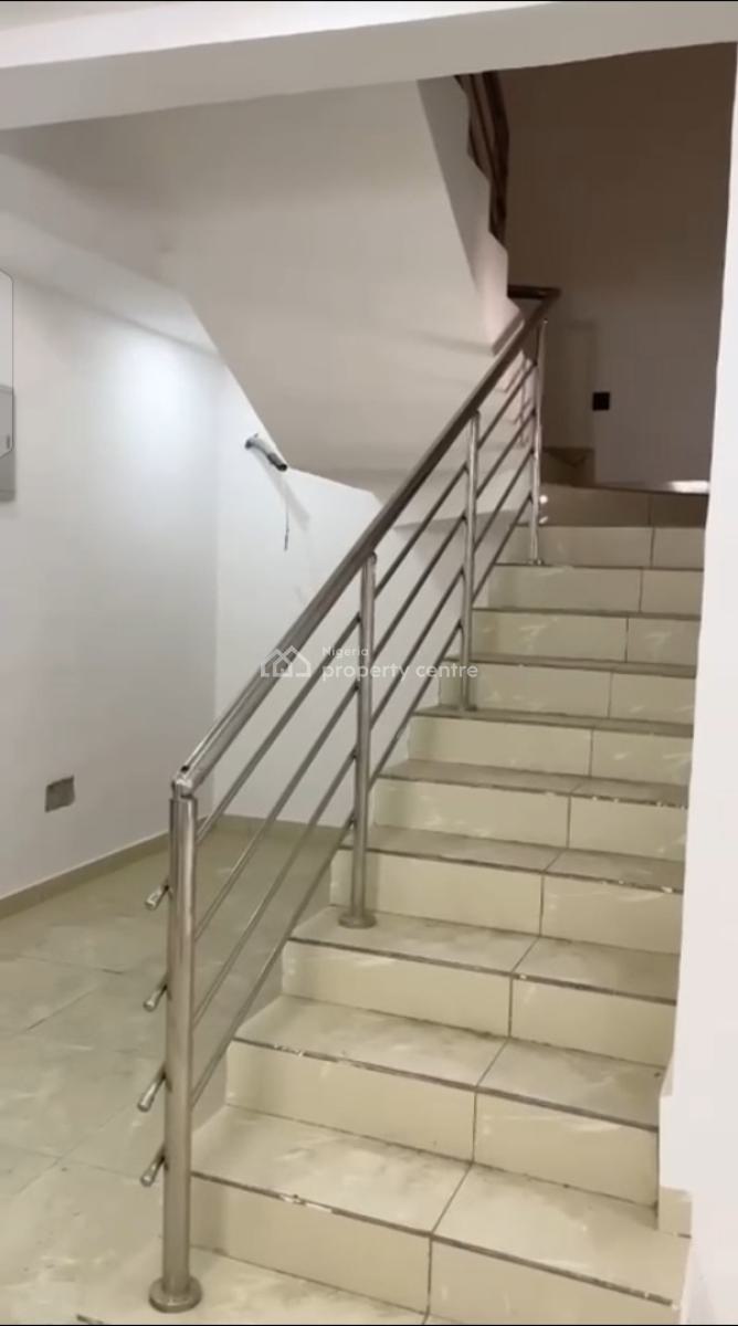 4 Bedroom Terrace Duplex with Bq, Salem Ikate, Lekki, Lagos, Terraced Duplex for Sale