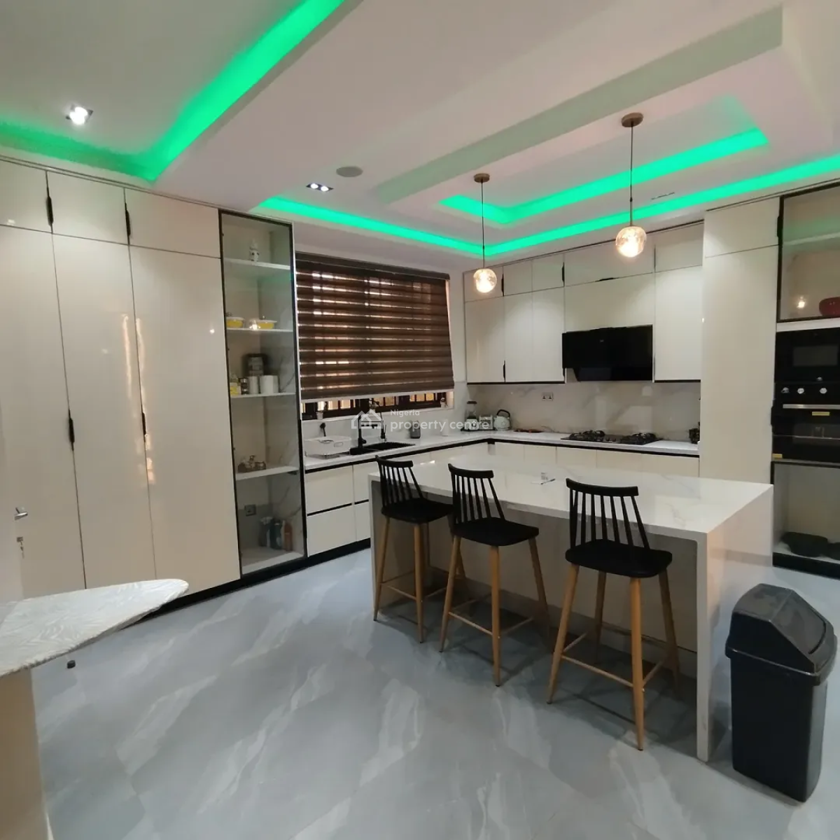 1219 Most Luxurious 4-bedroom Apartment, Ikeja Gra, Ikeja, Lagos, Flat / Apartment Short Let