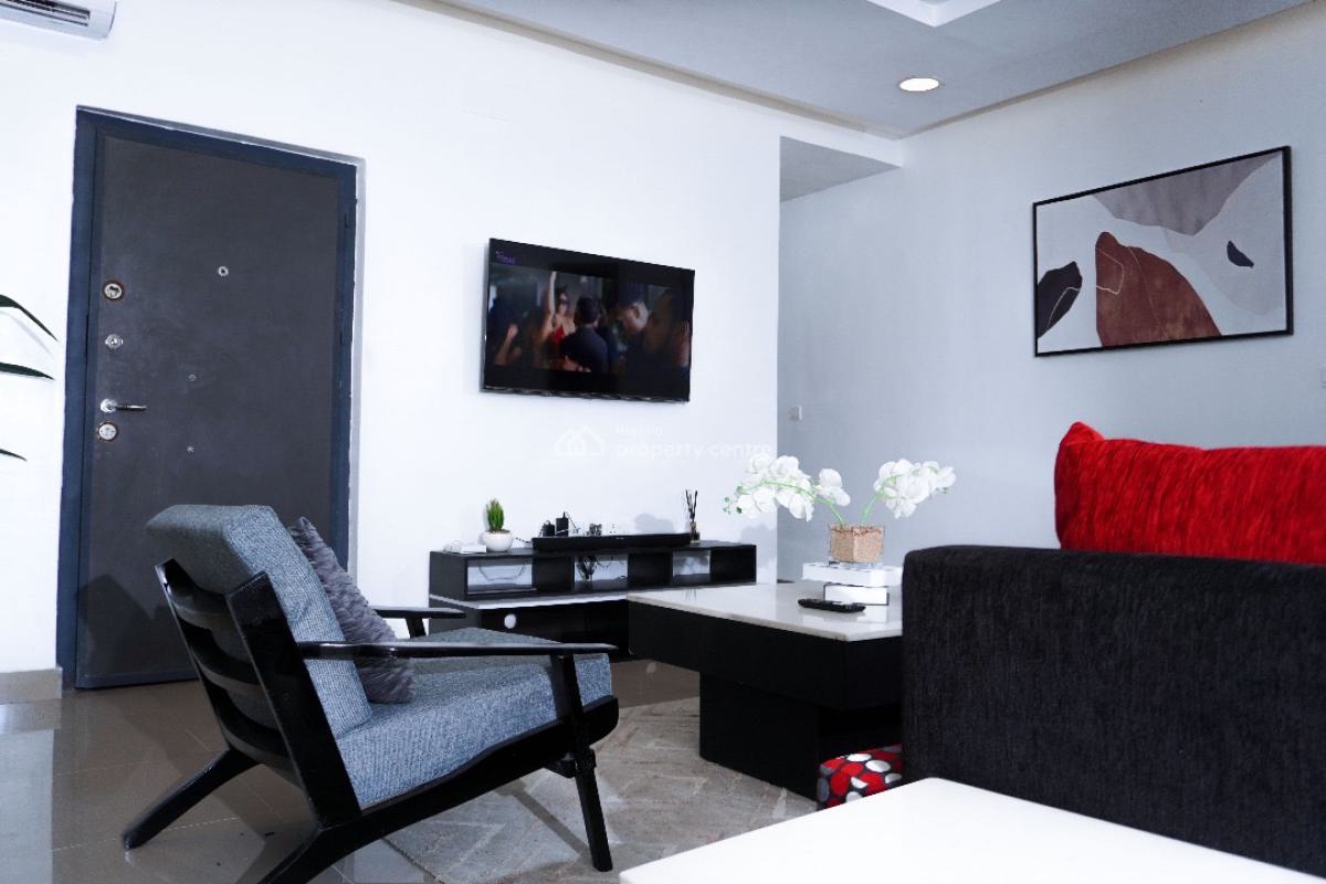 Spacious 3-bedroom, Your Home Away From Home, Orchid Road, Lekki, Lagos, Flat / Apartment Short Let