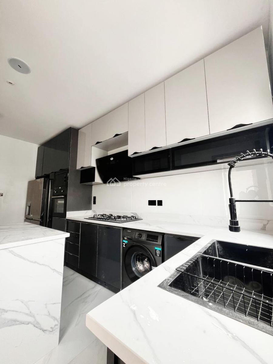 an Opulent 2 Bedroom Apartment with Bq and Swimming Pool, Lekki Phase 1, Lekki, Lagos, House for Sale