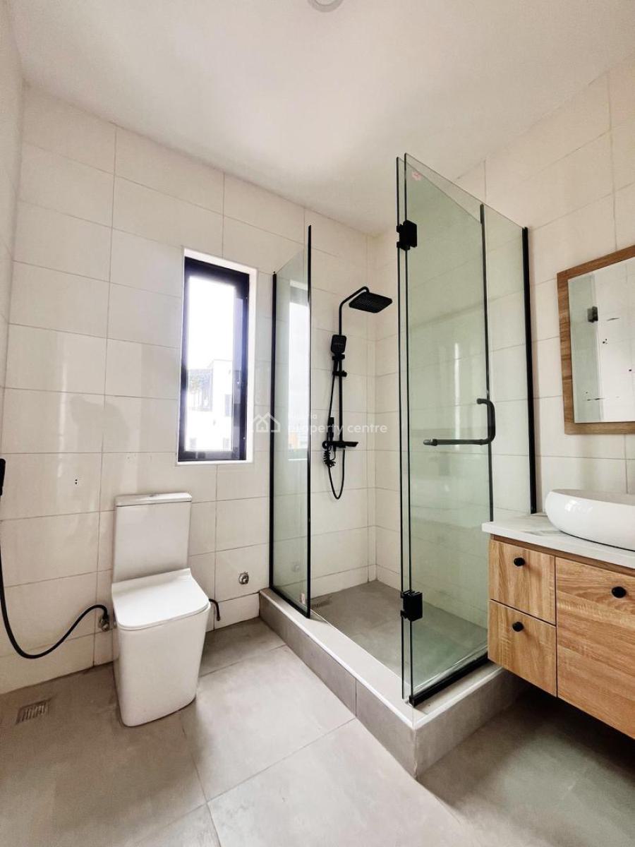 an Opulent 2 Bedroom Apartment with Bq and Swimming Pool, Lekki Phase 1, Lekki, Lagos, House for Sale