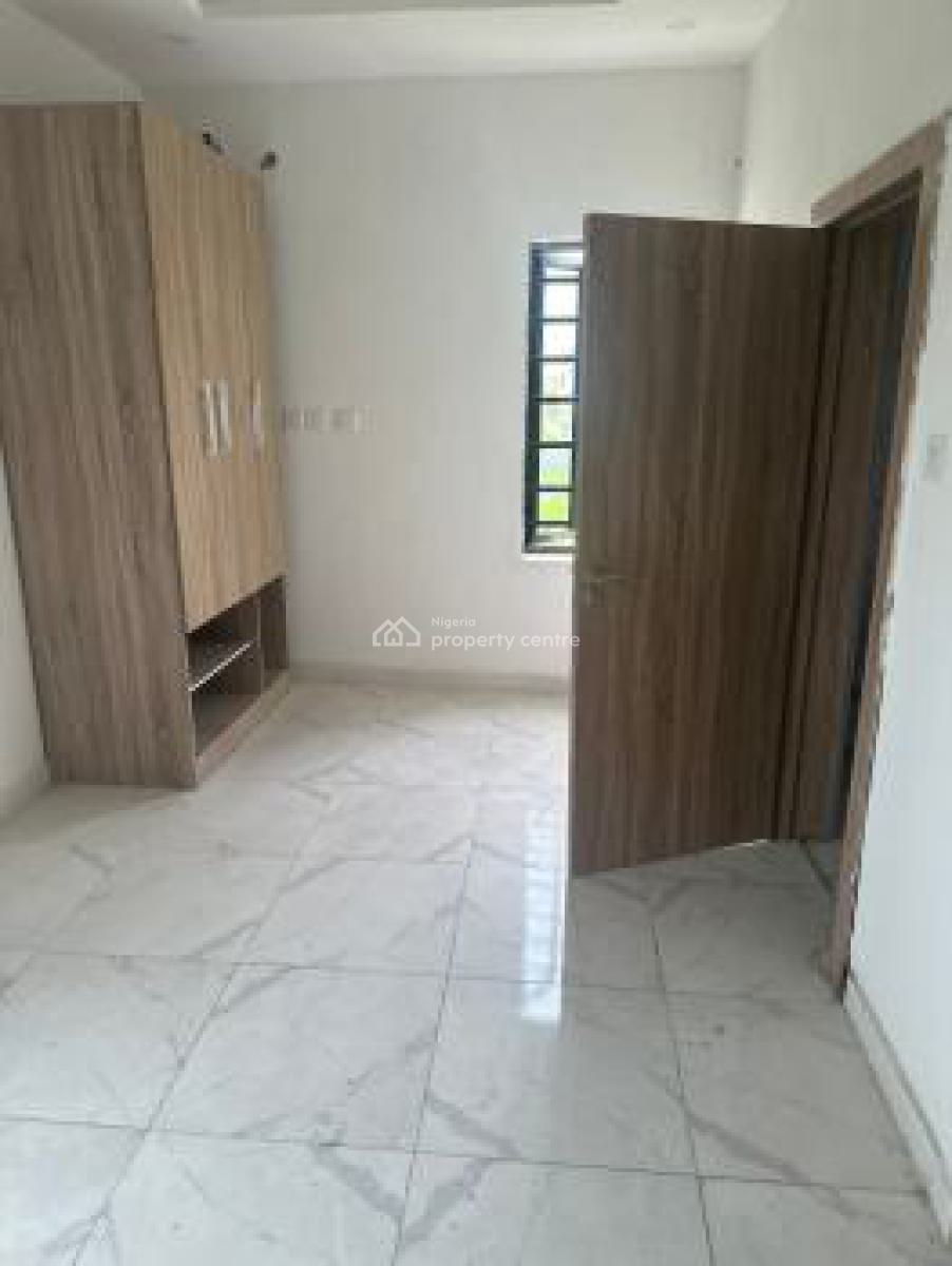 4 Bedroom Terrace  Around Lbs/general Paint, Atlantic Nominees Estate, General Paint, Sangotedo, Ajah, Lagos, Terraced Duplex for Sale