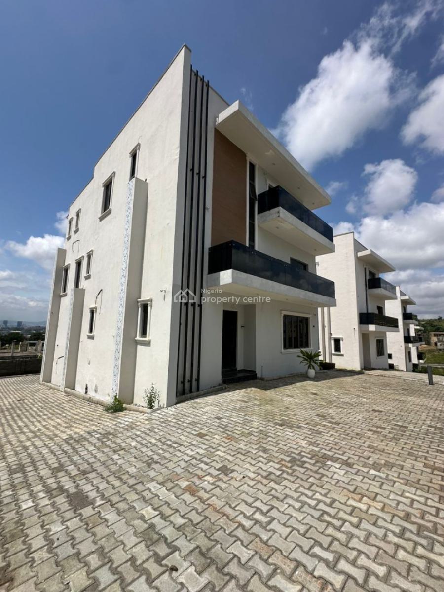 Exquisitely Massive 5 Bedroom Detached Duplex, Guzape Hills, Guzape District, Abuja, Detached Duplex for Sale