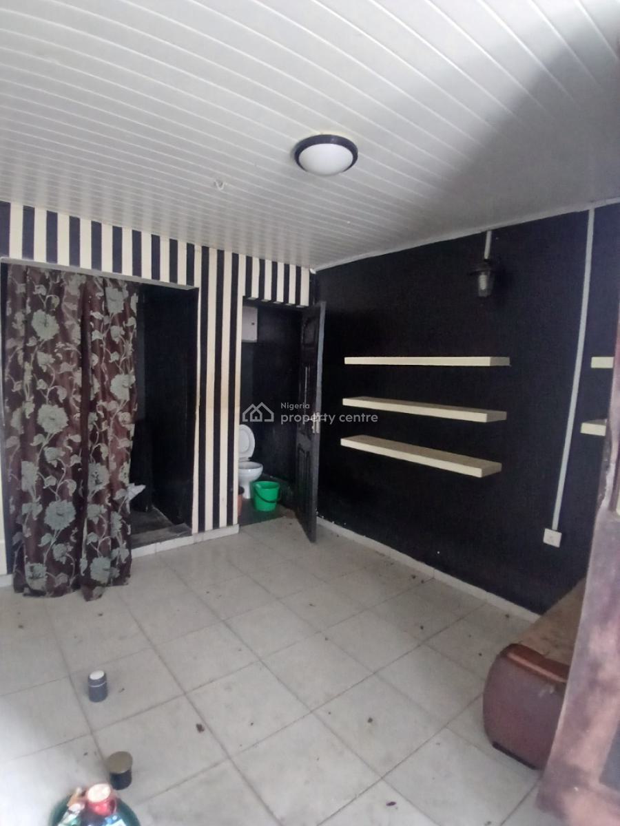 a Room Self Contained Bq (office Or Residential), Victoria Island, Victoria Island (vi), Lagos, Self Contain (single Rooms) for Rent