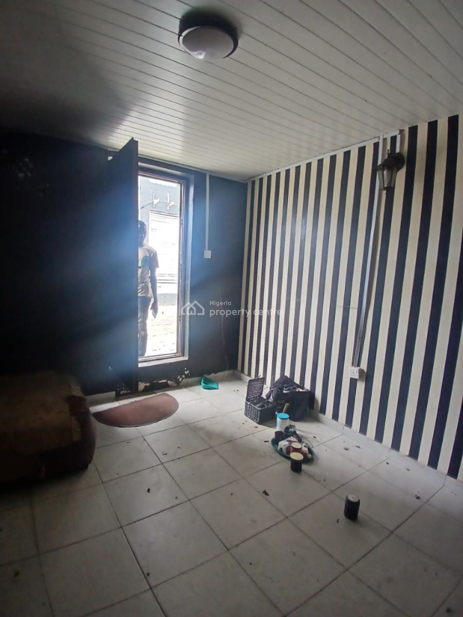 a Room Self Contained Bq (office Or Residential), Victoria Island, Victoria Island (vi), Lagos, Self Contain (single Rooms) for Rent