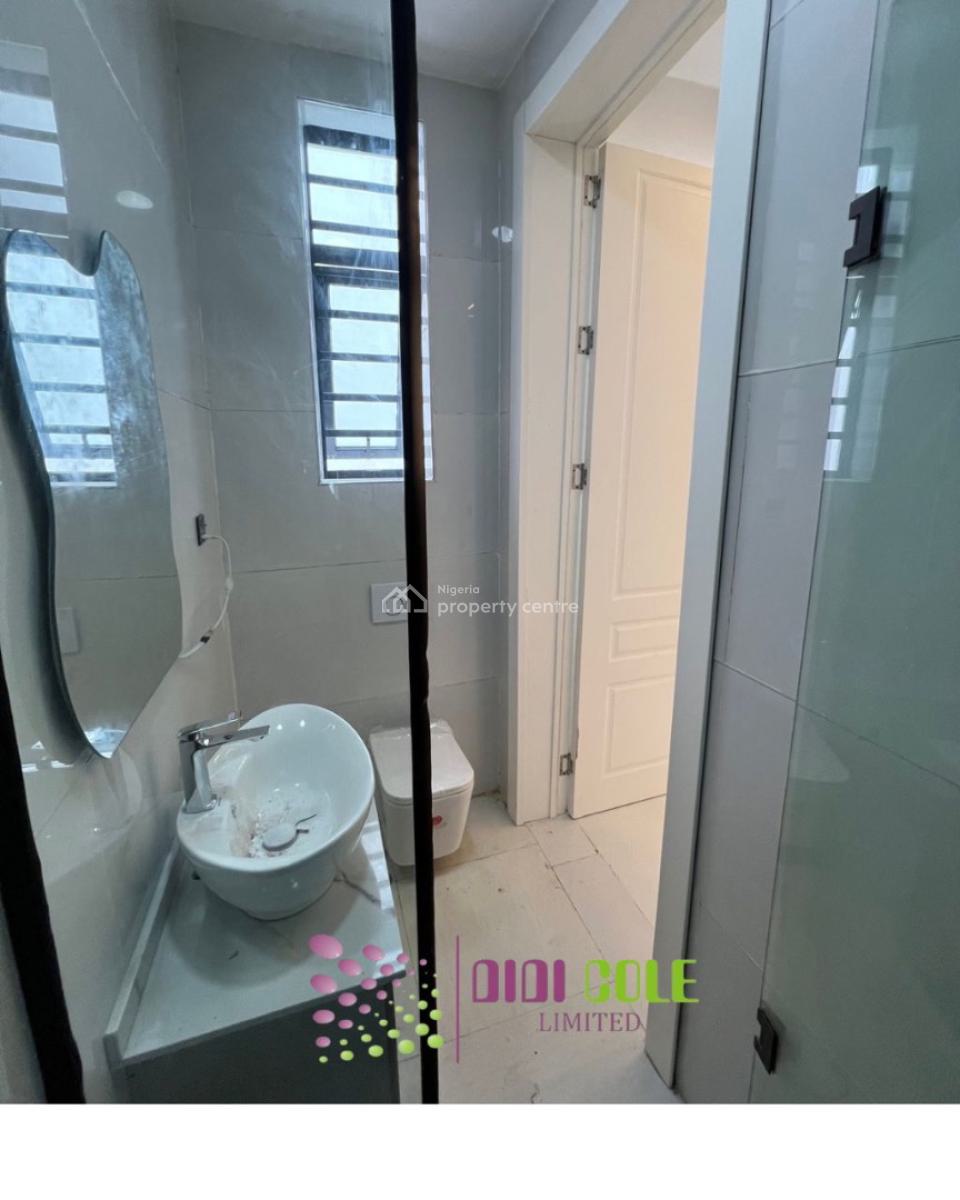 5 Bedroom Fully Detached Duplex with Bq, Lekki, Lagos, Detached Duplex for Sale