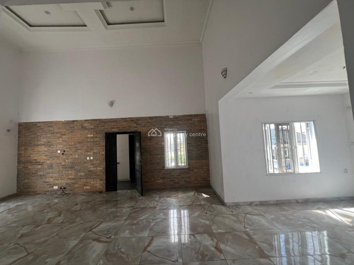 Spacious 4 Bedroom Terrace Duplex with Bq, Osapa, Lekki, Lagos, Terraced Duplex for Rent