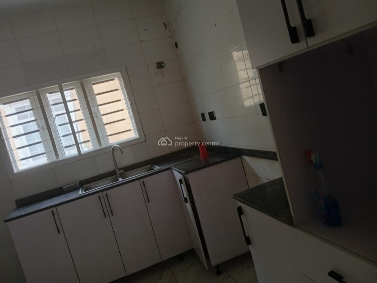 Three Bedrooms Flat with Bq, Katampe (main), Katampe, Abuja, Flat / Apartment for Rent