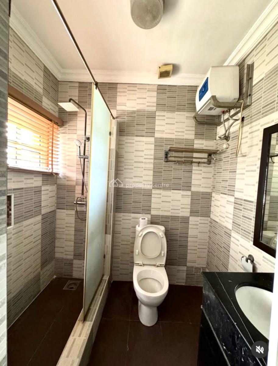 Massive 17 Bedroom Fully Detached Duplex with Swimming Pool, Lekki Phase 1, Lekki, Lagos, Detached Duplex for Rent
