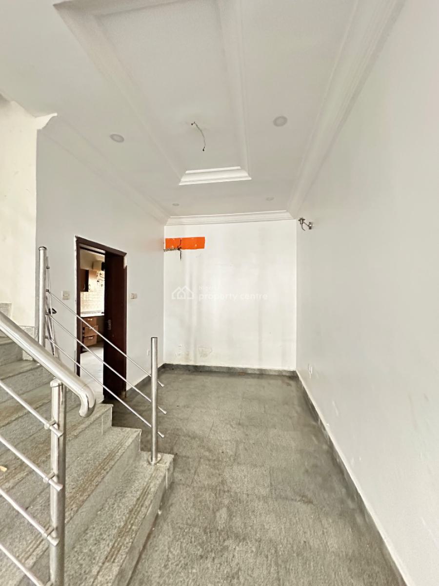 Nicely Built 4 Bedroom Terrace Duplex with Bq, Osapa, Lekki, Lagos, Terraced Duplex for Sale