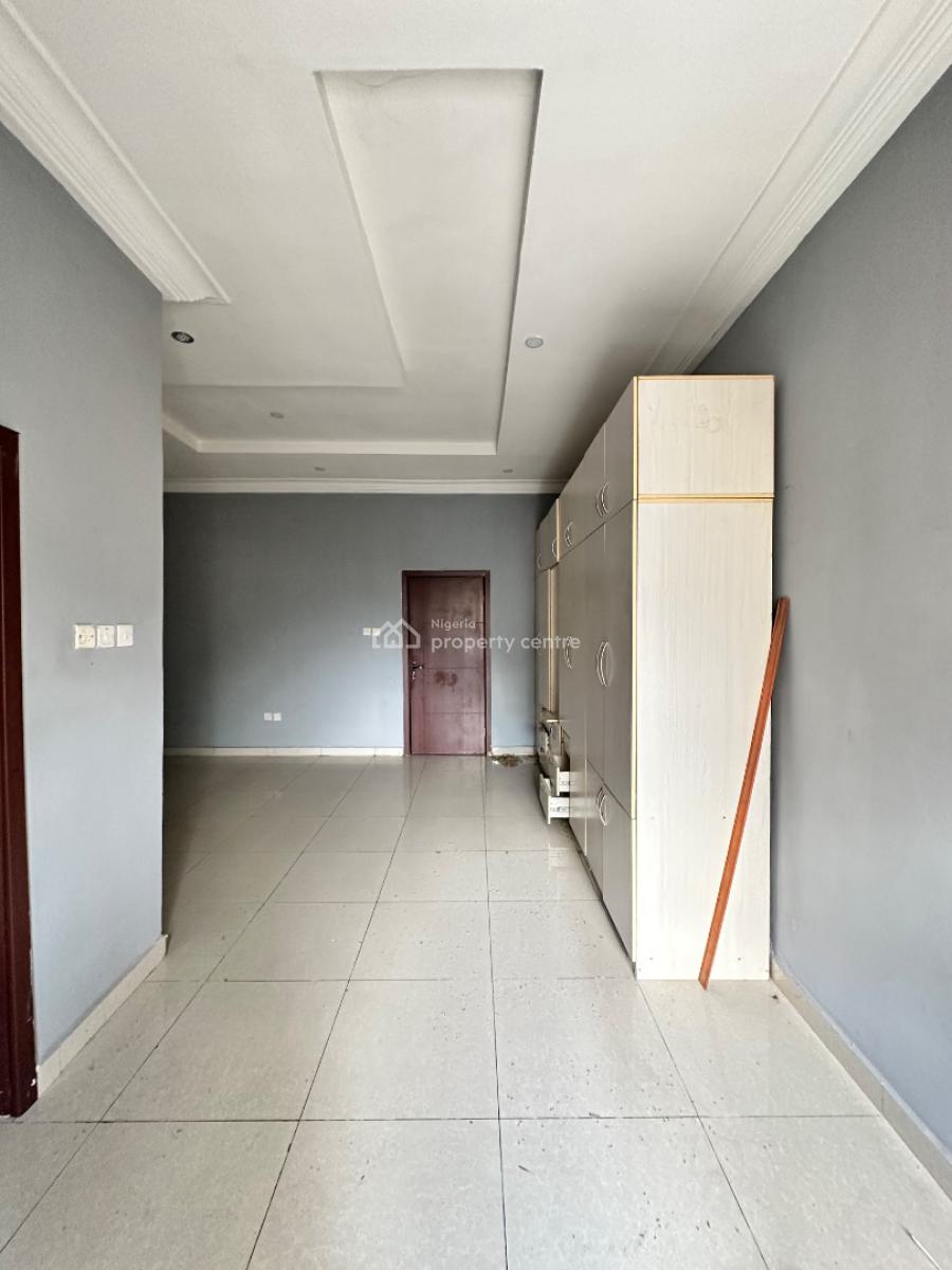 Nicely Built 4 Bedroom Terrace Duplex with Bq, Osapa, Lekki, Lagos, Terraced Duplex for Sale