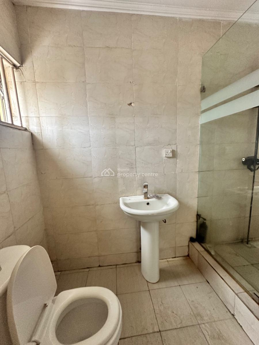 Nicely Built 4 Bedroom Terrace Duplex with Bq, Osapa, Lekki, Lagos, Terraced Duplex for Sale