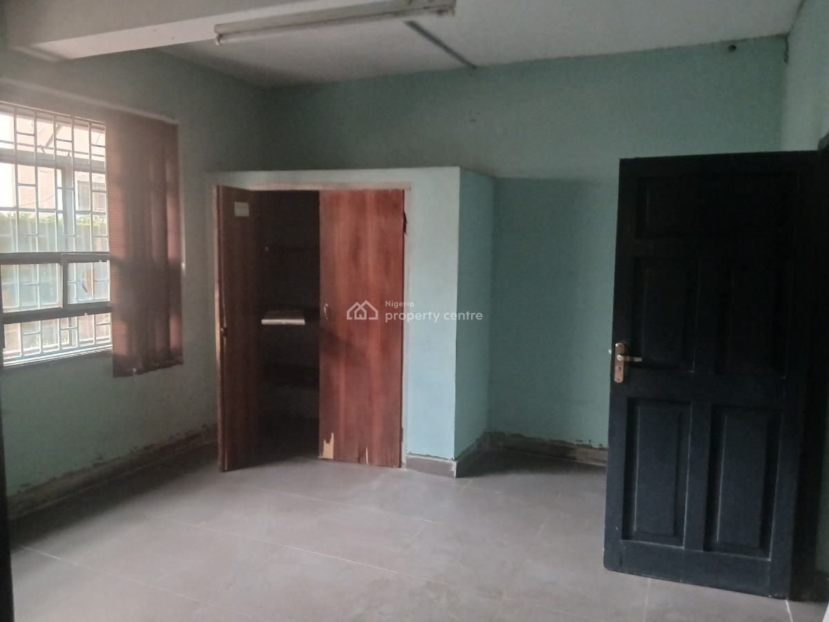 Luxury 2-bedroom Back Office Flat, Off Ogunlana Drive, Surulere, Lagos, Flat / Apartment for Rent