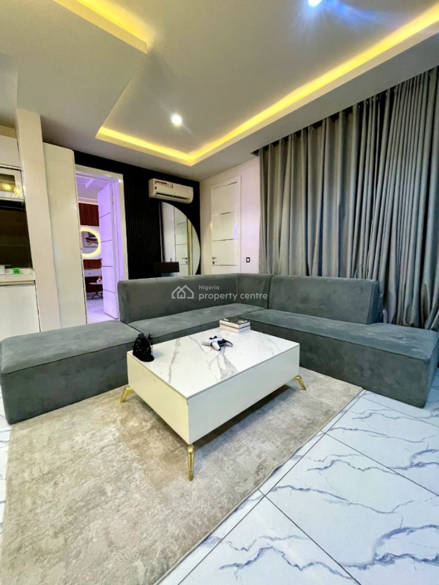Tastefully Furnished 1 Bedroom Apartment with Inverter, Lekki Phase 1, Lekki, Lagos, Flat / Apartment for Rent
