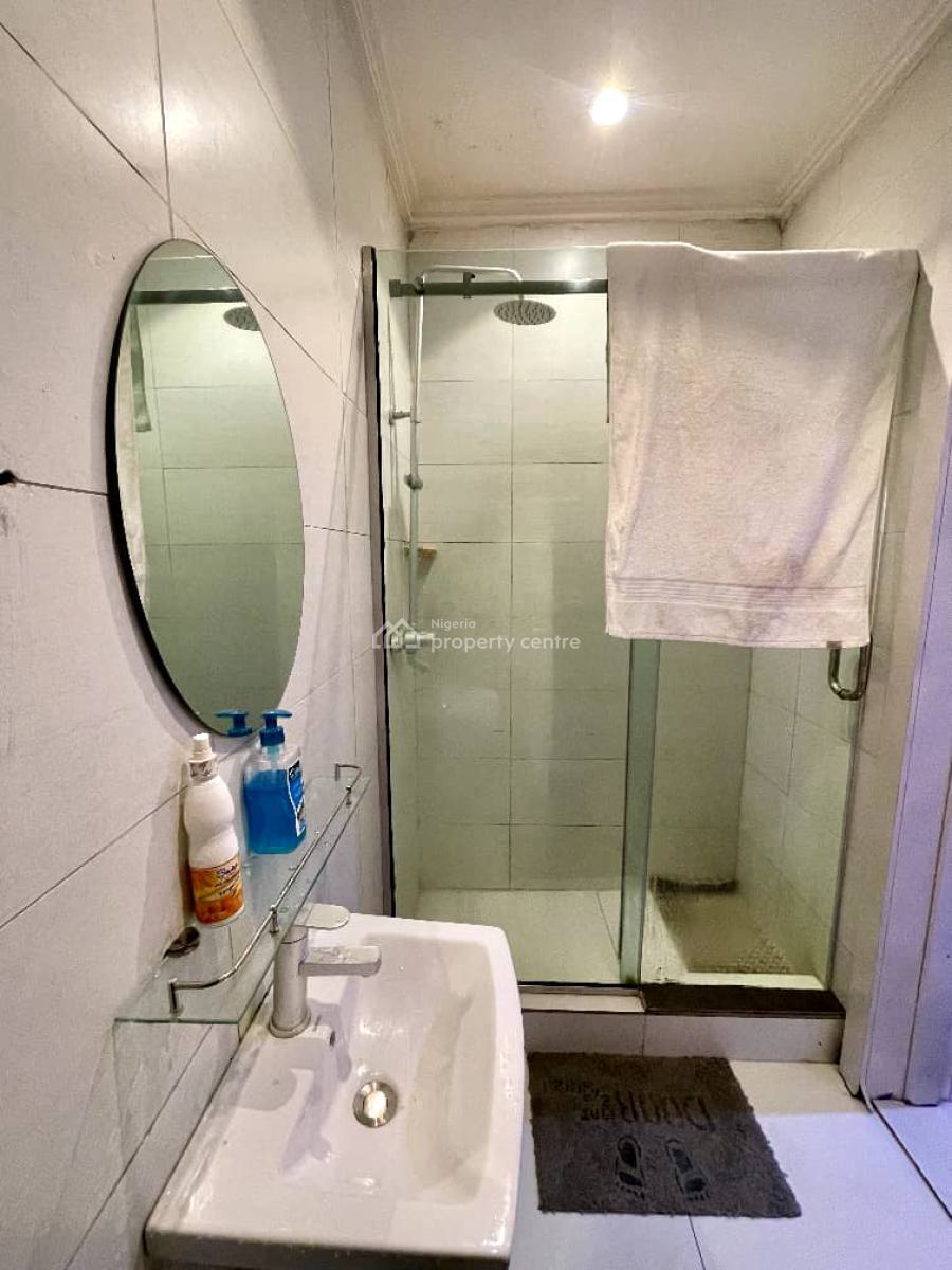 Tastefully Furnished 1 Bedroom Apartment with Inverter, Lekki Phase 1, Lekki, Lagos, Flat / Apartment for Rent