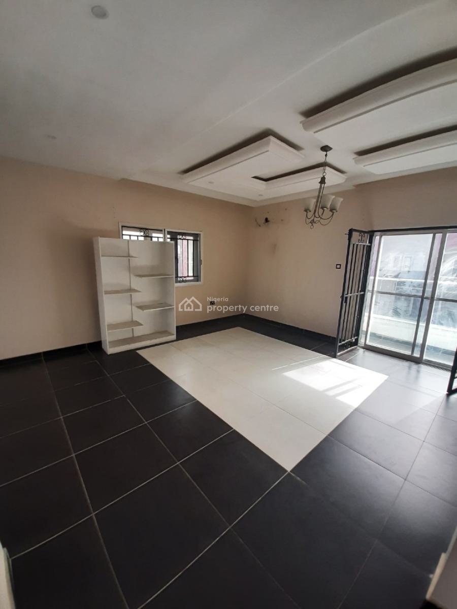 3 Bedroom Apartment, Lekki Phase 1, Lekki, Lagos, Terraced Duplex for Sale