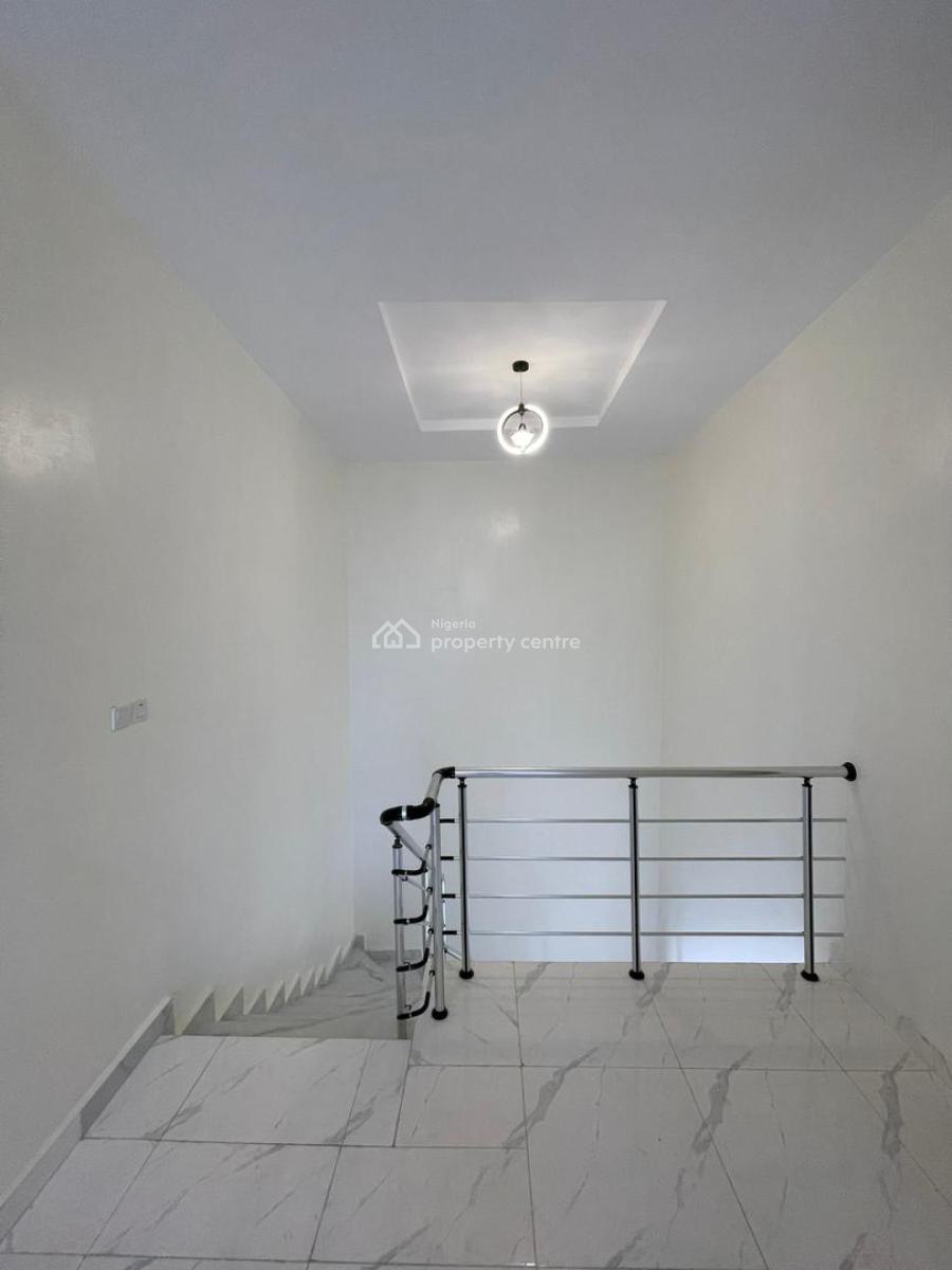 Charming 4 Bedroom Semi Detached Duplex with Bql in a Secure Estate, Vgc, Lekki, Lagos, Semi-detached Duplex for Sale