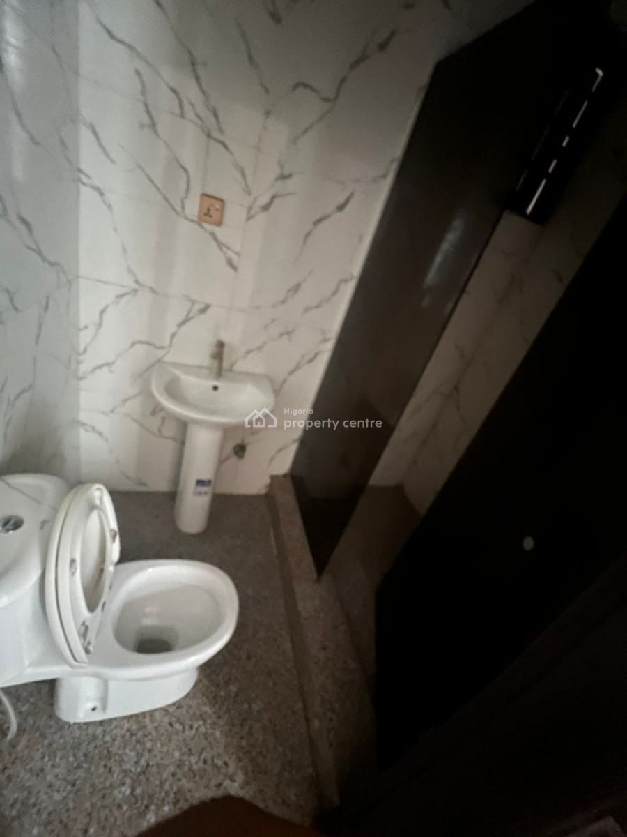 a Standard Self Contained with Standard Sharing Kitchen, Bera Estate Chevron Drive, Lekki, Lagos, Self Contain (single Rooms) for Rent