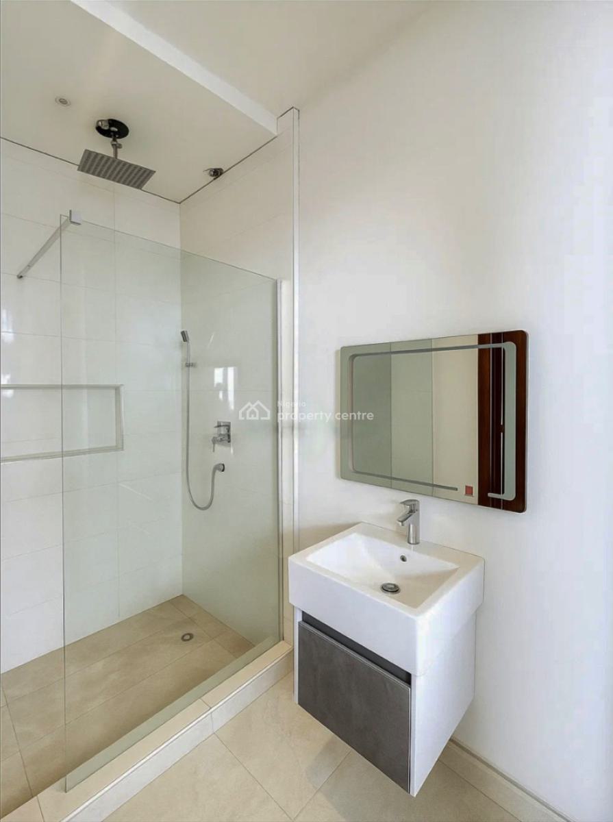 Exquisite 3 Bedroom Penthouse in a Premium Court, Off Freedom Way, Lekki Phase 1, Lekki, Lagos, Flat / Apartment for Rent
