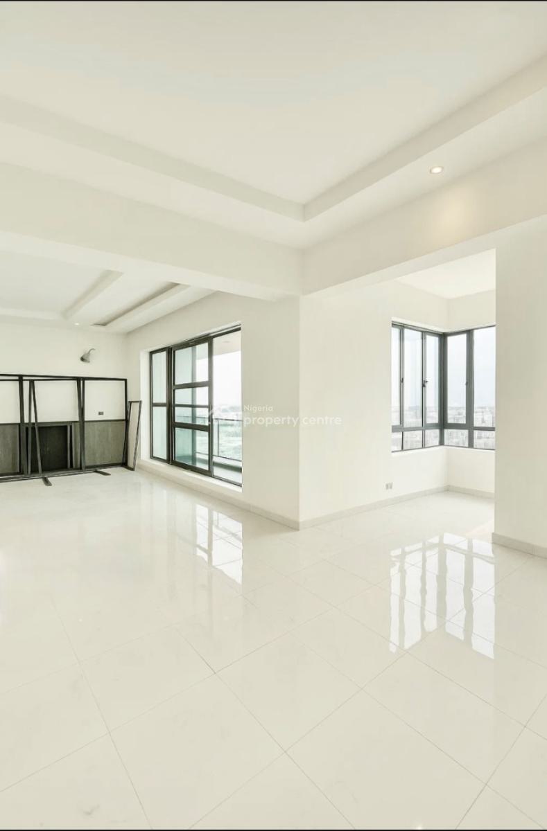 Exquisite 3 Bedroom Penthouse in a Premium Court, Off Freedom Way, Lekki Phase 1, Lekki, Lagos, Flat / Apartment for Rent