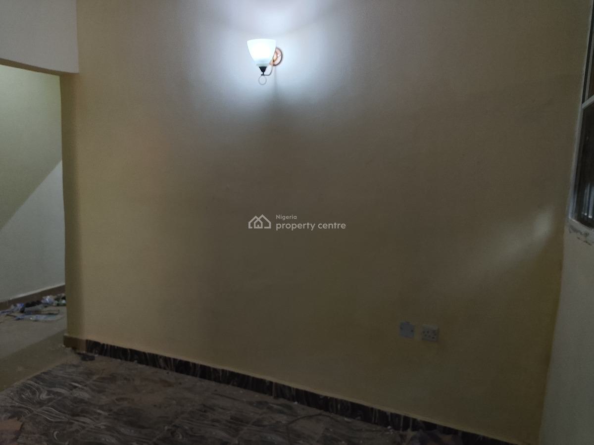 Newly Built Spacious Apartment, Gilbert Chikelu Crescent, Guzape District, Abuja, Flat / Apartment for Rent