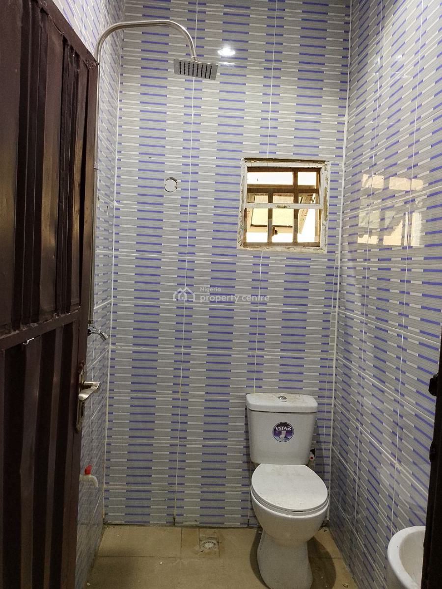Newly Built Spacious Apartment, Gilbert Chikelu Crescent, Guzape District, Abuja, Flat / Apartment for Rent