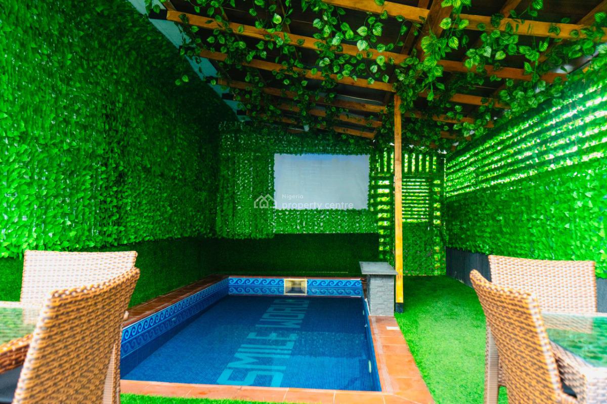 Luxury 5 Bedrooms with Swimming Pool, Snooker and Ps5, Lekki Phase 1, Lekki, Lagos, House Short Let