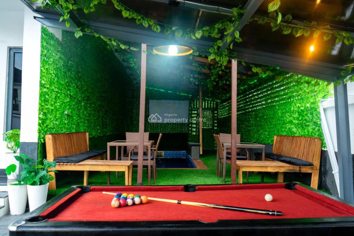 Luxury 5 Bedrooms with Swimming Pool, Snooker and Ps5, Lekki Phase 1, Lekki, Lagos, House Short Let