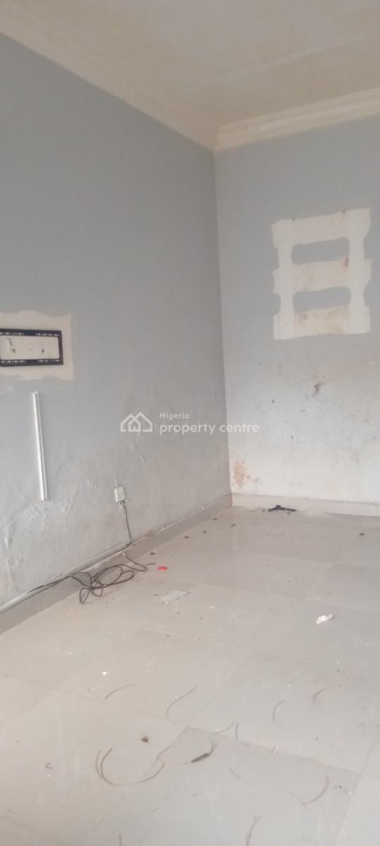 Now Available, Off Mobil Road Ilaje Ajah, Ilaje, Ajah, Lagos, Flat / Apartment for Rent