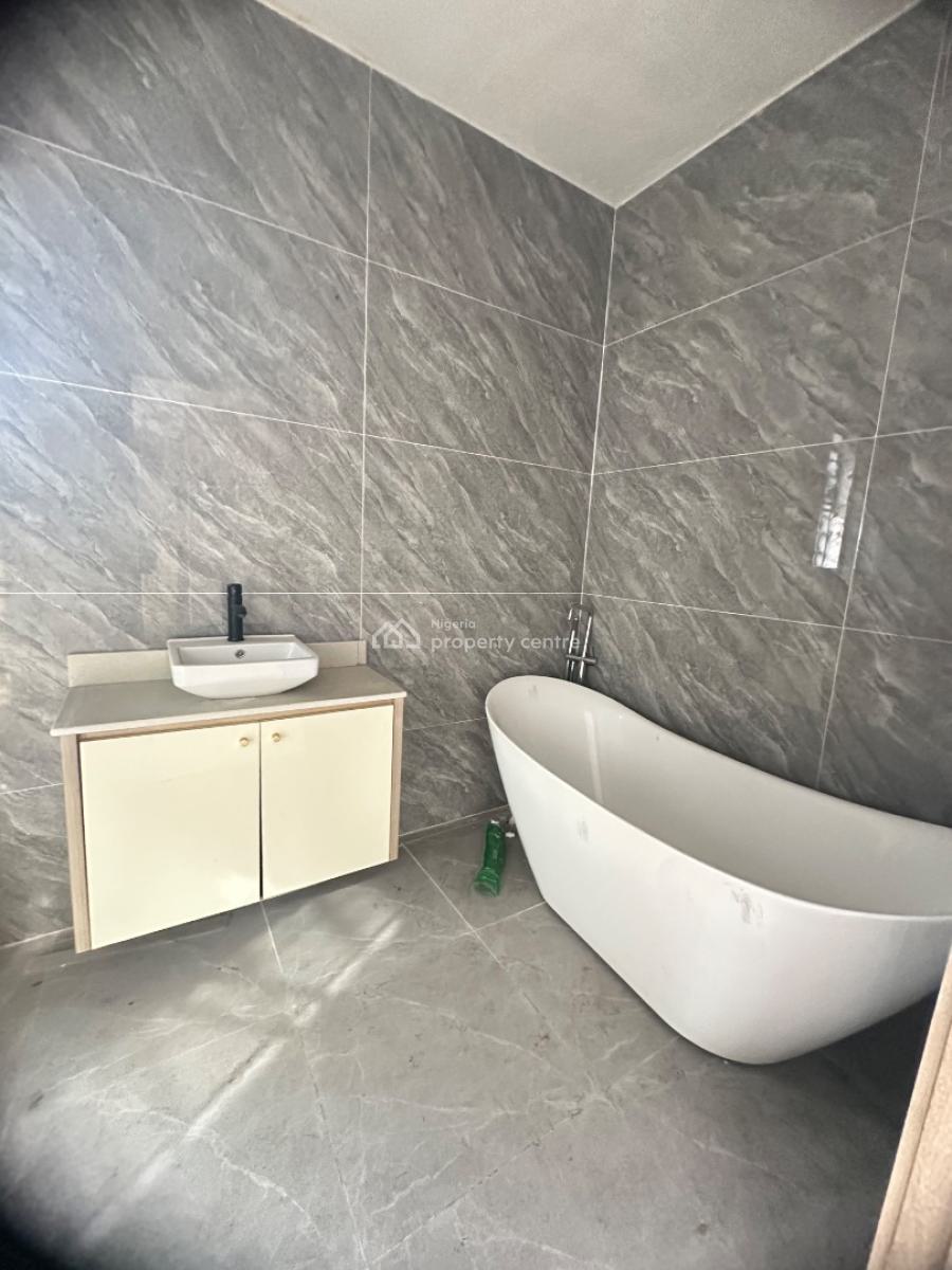 Luxury 5 Bedroom Semi-detached House, Lekki Phase 1, Lekki, Lagos, Semi-detached Duplex for Sale