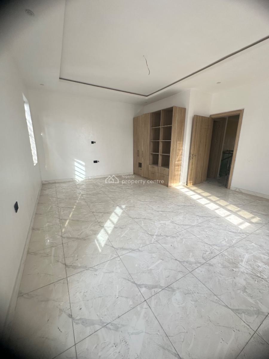Luxury 5 Bedroom Semi-detached House, Lekki Phase 1, Lekki, Lagos, Semi-detached Duplex for Sale