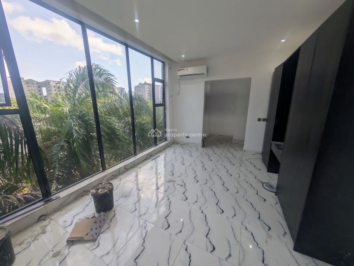 Well Built 3 Bedroom Maisonette Apartment with One Room Bq, Old Ikoyi, Ikoyi, Lagos, Flat / Apartment for Rent