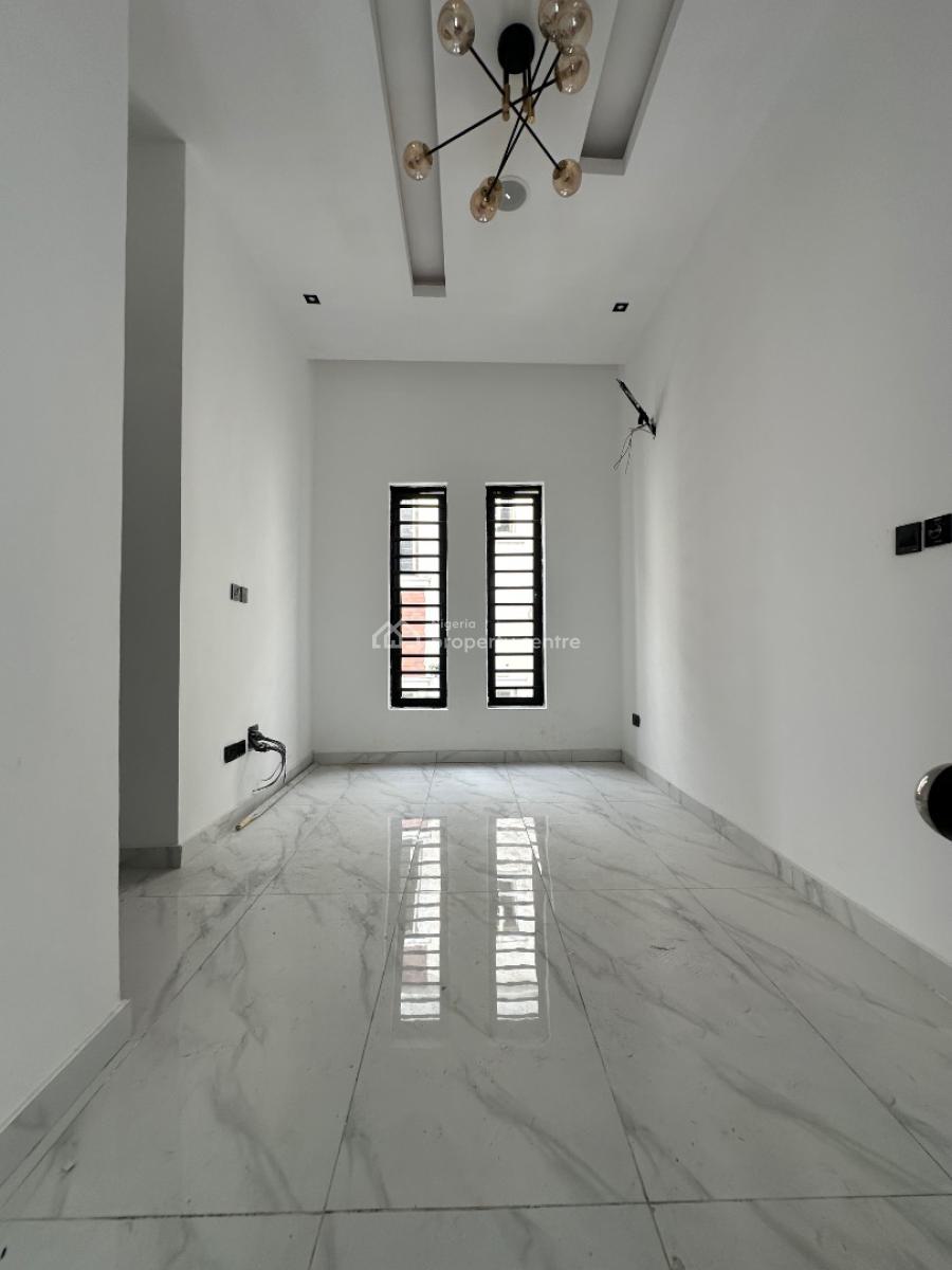 Spaciously Built 5 Bedroom Detached Duplex with Bq, Osapa, Lekki, Lagos, Detached Duplex for Sale