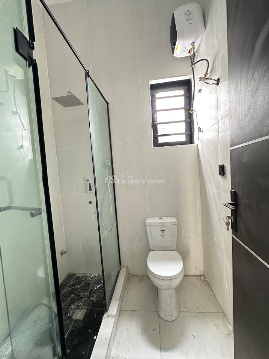 Spaciously Built 5 Bedroom Detached Duplex with Bq, Osapa, Lekki, Lagos, Detached Duplex for Sale