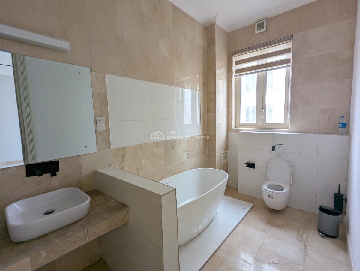 Luxury 3 Bedroom Apartment with Bq, Off Adeola Odeku, Victoria Island (vi), Lagos, Flat / Apartment for Sale