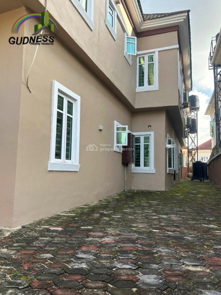 4 Bedrooms Flat All Rooms En-suite with a Room Bq, Lekky County Homes, Ikota, Lekki, Lagos, Flat / Apartment for Rent