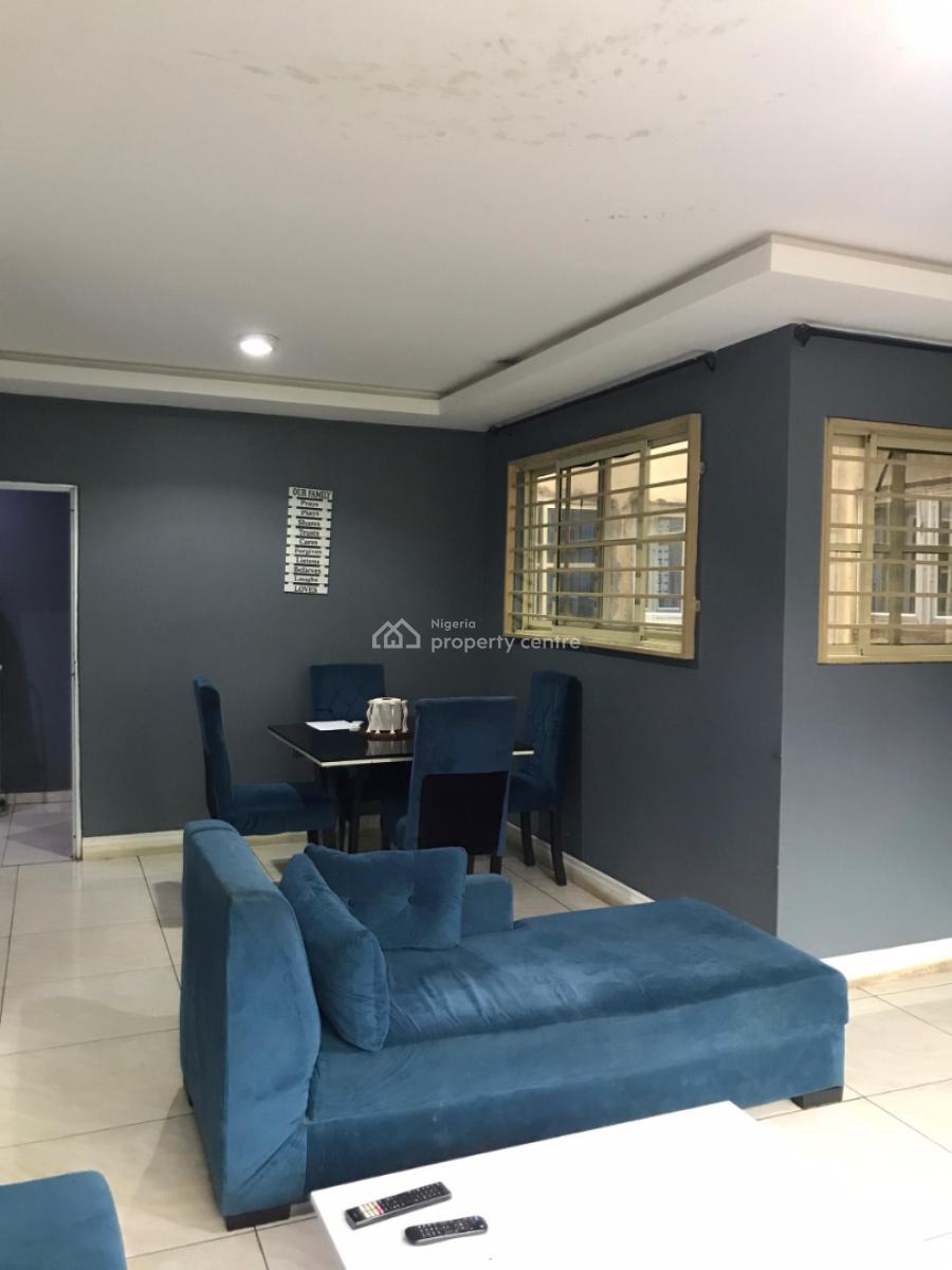 Fully Furnished 2 Bedroom Apartment, Mambolo Street, Zone 2, Wuse, Abuja, Flat / Apartment Short Let
