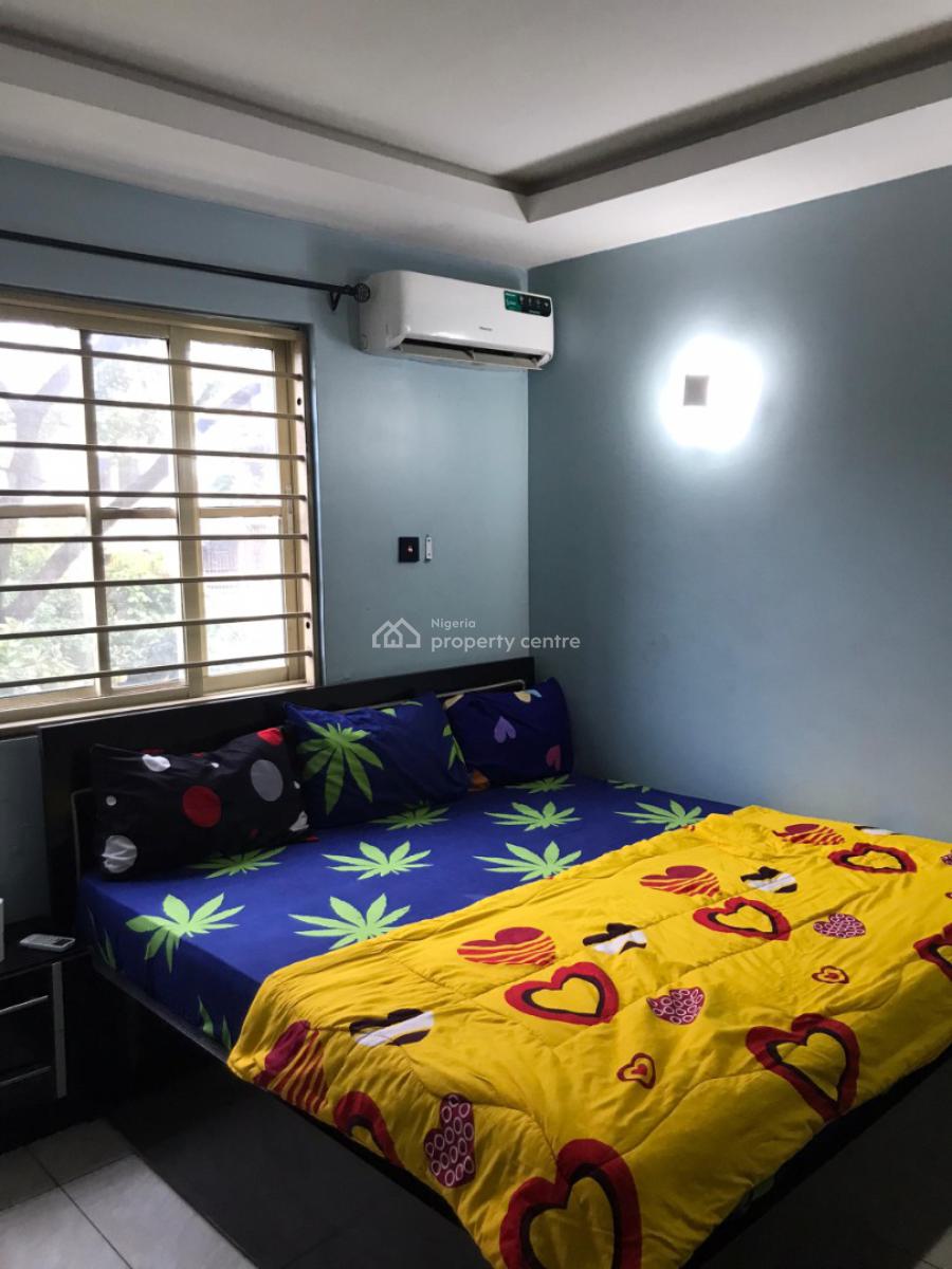 Fully Furnished 2 Bedroom Apartment, Mambolo Street, Zone 2, Wuse, Abuja, Flat / Apartment Short Let