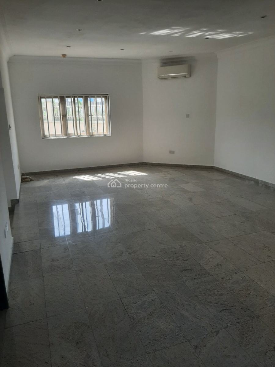 3 Bedroom Apartment, Lekki Phase 1, Lekki, Lagos, Flat / Apartment for Rent