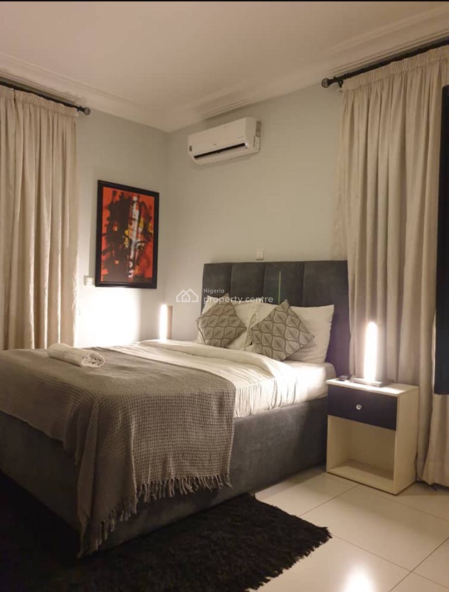 2 Bedroom Apartment, Lekki Phase 1, Lekki, Lagos, Flat / Apartment Short Let