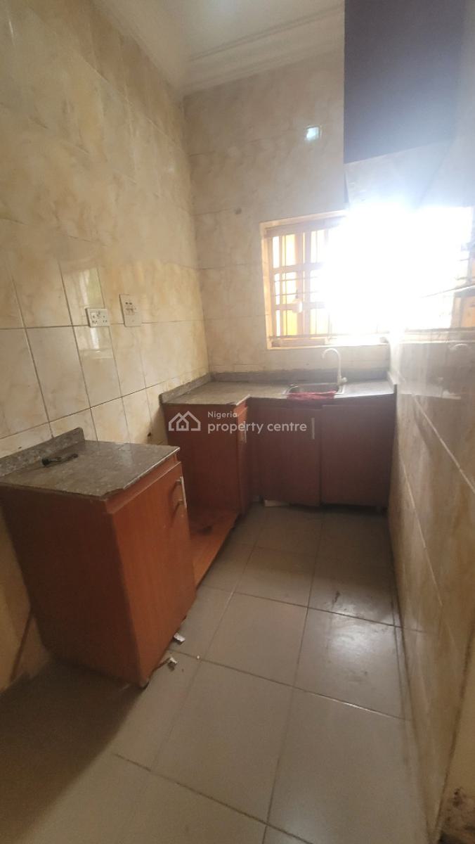 Luxurious Massive Self Contain Apartment Not Bq 1st Floor, By American International School, Durumi, Abuja, Self Contain (single Rooms) for Rent