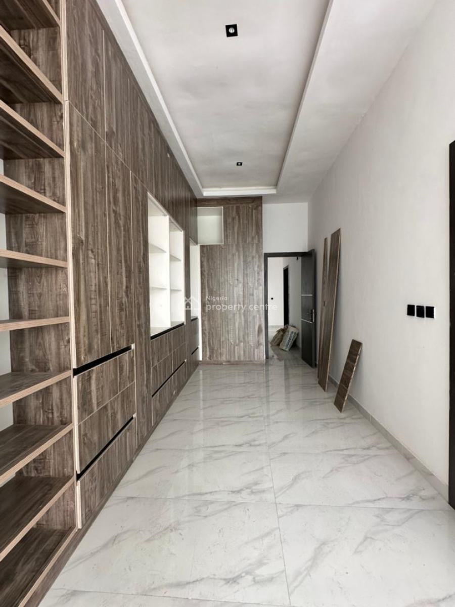 Spaciously Built 5 Bedroom Detached Duplex with Bq, Osapa London, Osapa, Lekki, Lagos, Detached Duplex for Sale