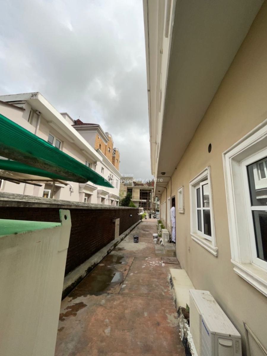 Experience Premium Living in This 5-bedroom Detached Duplex with Bq, Carlton Gate Estate, Lekki Phase 2, Lekki, Lagos, Detached Duplex for Rent