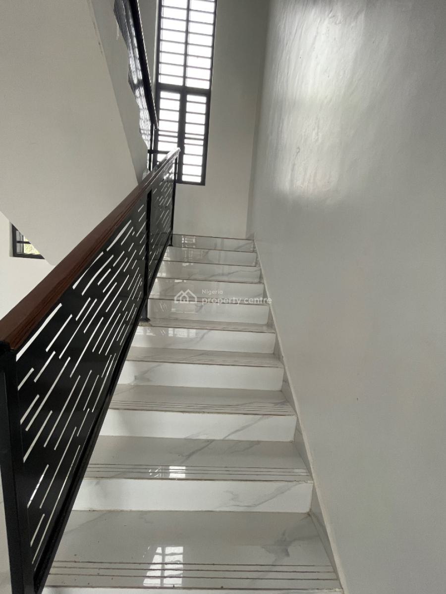 Clean & Spacious 5 Bedroom Fully Detached with Cinema & Swimming Pool, Victory Park, Osapa, Lekki, Lagos, Detached Duplex for Sale