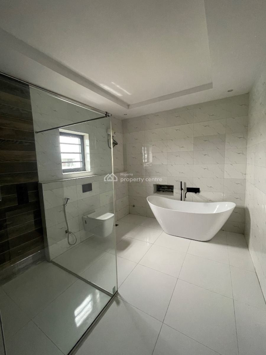Clean & Spacious 5 Bedroom Fully Detached with Cinema & Swimming Pool, Victory Park, Osapa, Lekki, Lagos, Detached Duplex for Sale